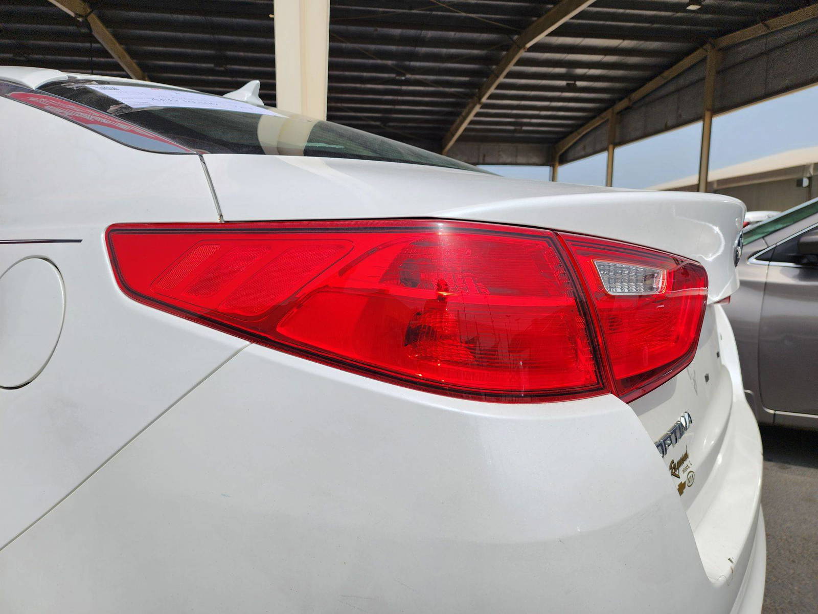2015 KIA OPTIMA — 236331 Miles — Lot 606231 — Souq - Marhaba Auctions Used Cars - Image 9