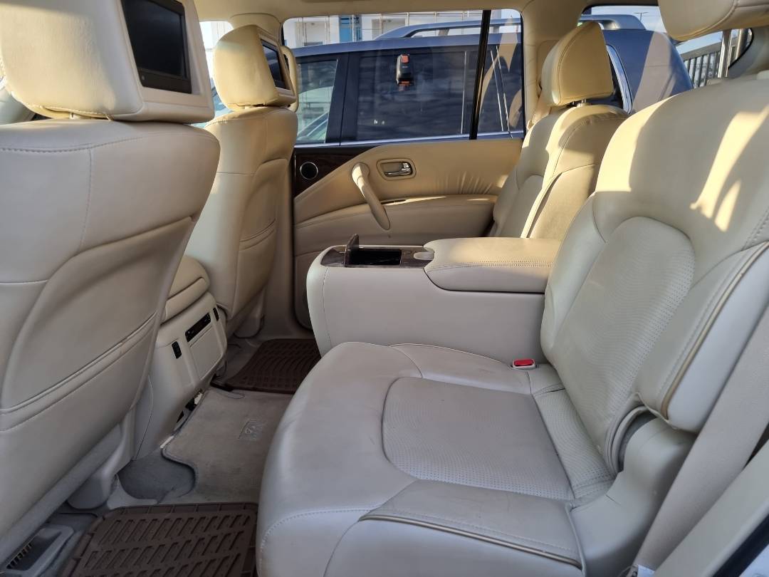 2015 INFINITI QX80 — 223111 Miles — Lot 215478 — Ind. 12 - Marhaba Auctions Used Cars - Image 6
