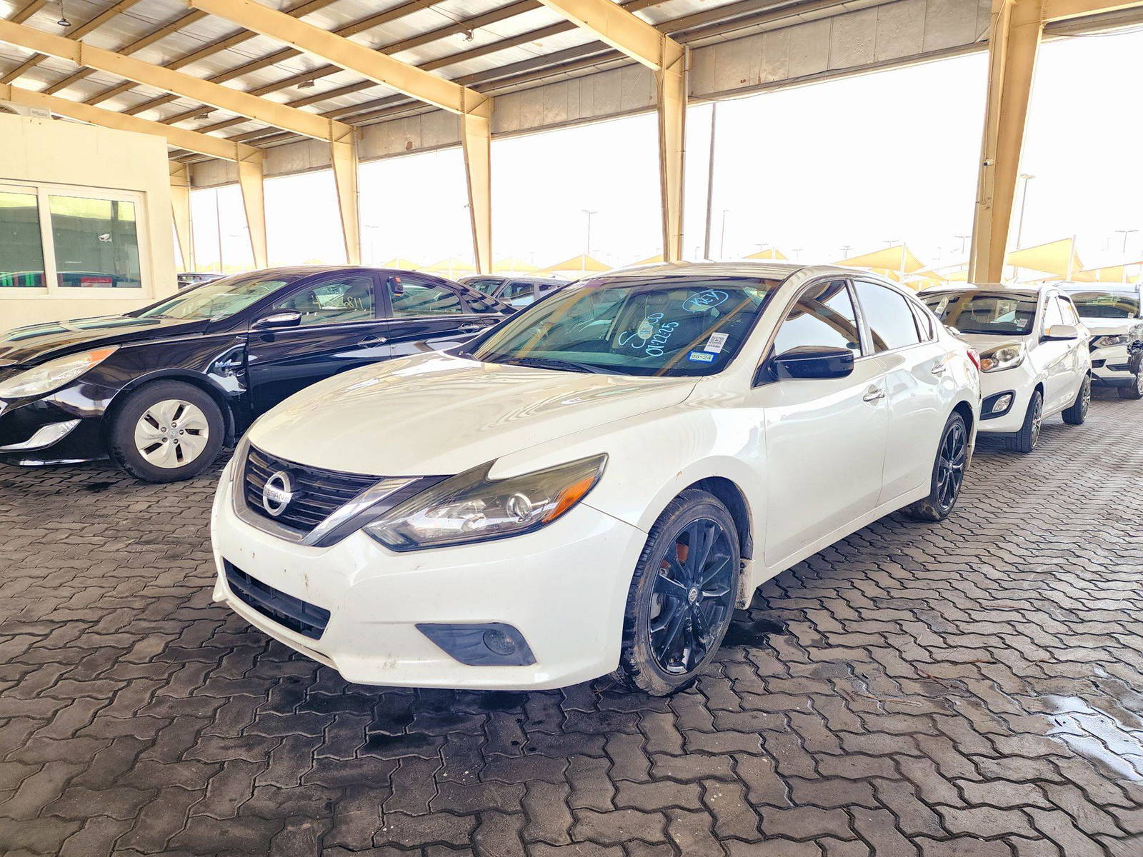 2017 NISSAN ALTIMA — 165164 Miles — Lot 910759 — Souq - Marhaba Auctions Used Cars - Image 5