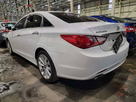 2010 HYUNDAI SONATA at Marhaba Auctions