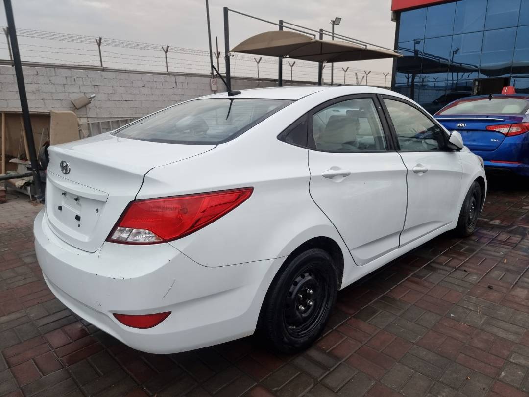 2017 HYUNDAI ACCENT — 132824 Miles — Lot 215487 — Ind. 12 - Marhaba Auctions Used Cars - Image 4