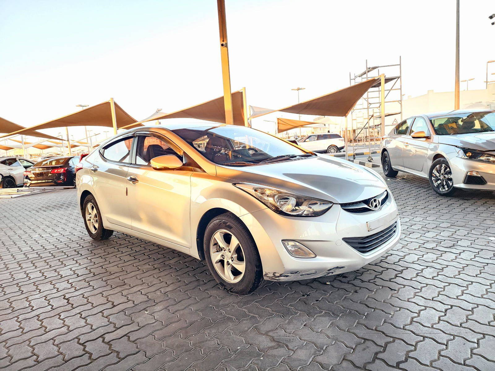 2011 HYUNDAI AVANTE — 107617 KM — Lot 038301 — Souq - Marhaba Auctions Used Cars - Image 3
