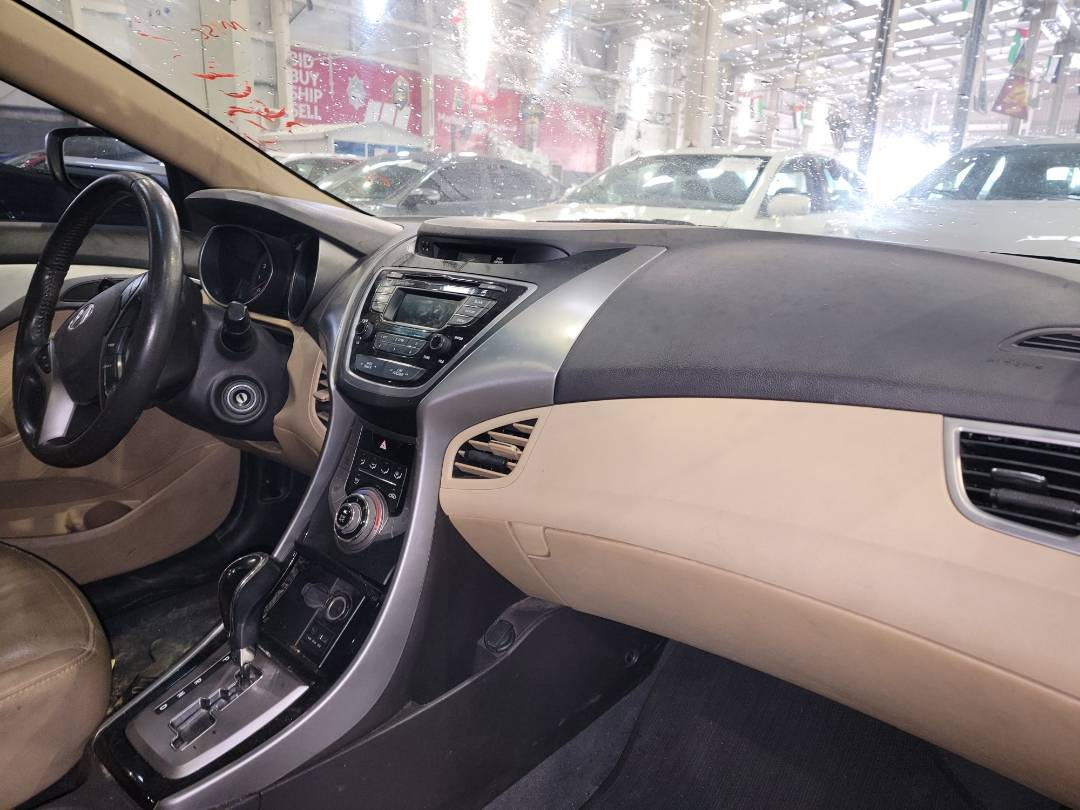 2013 HYUNDAI ELANTRA — 263012 Miles — Lot 38436008 - Marhaba Auctions Used Cars - Image 5
