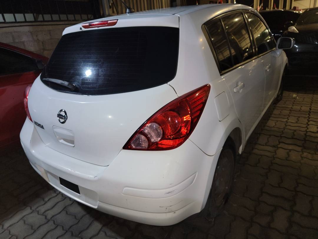 2010 NISSAN VERSA — 226051 Miles — Lot 37230370 - Marhaba Auctions Used Cars - Image 4