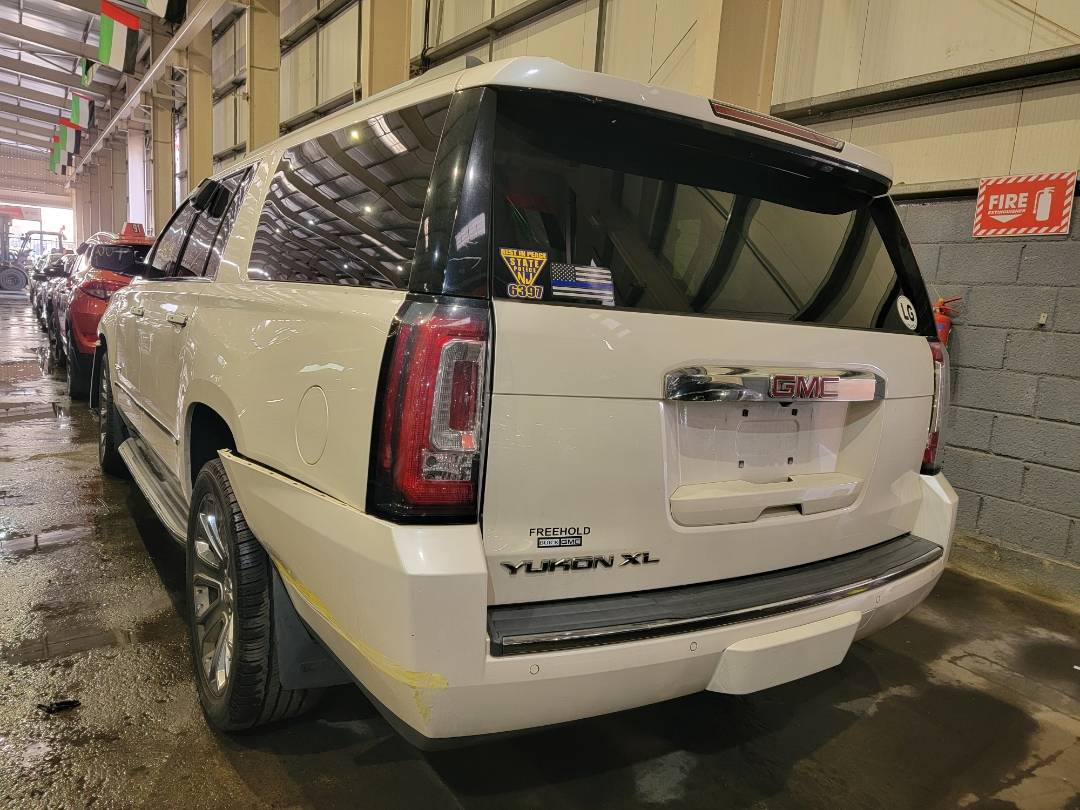 2015 GMC YUKON XL DENALI — 153318 Miles — Lot 40051248 — Main - Marhaba Auctions Used Cars - Image 3