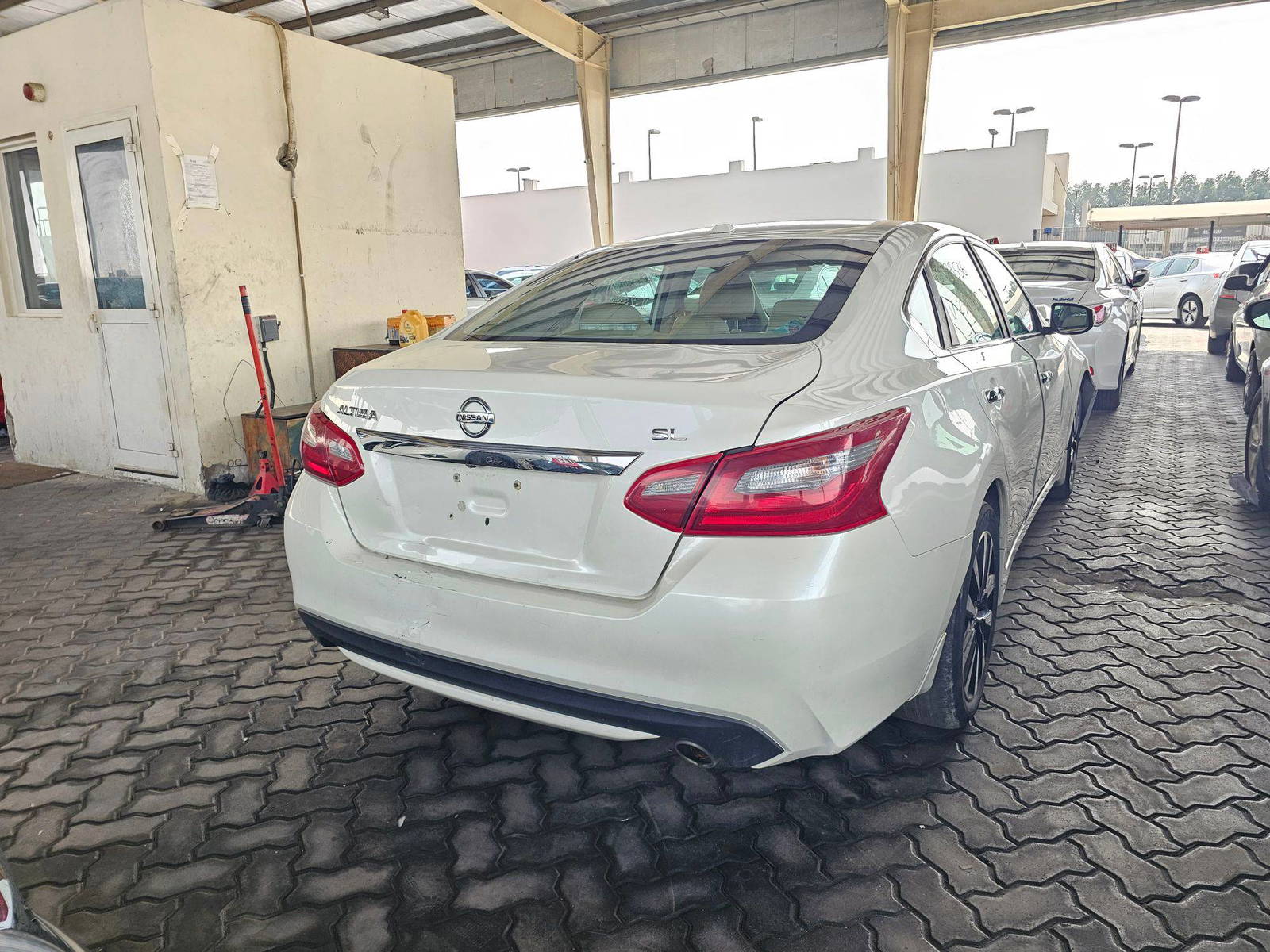 2018 NISSAN ALTIMA — 200697 KM — Lot 12329536 — Souq - Marhaba Auctions Used Cars - Image 3