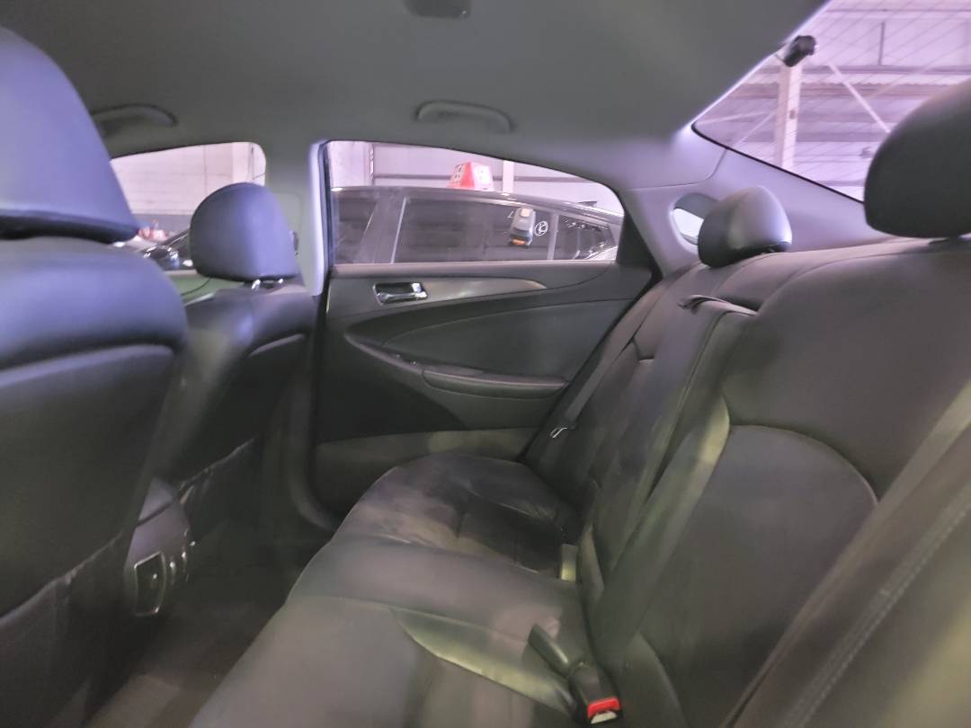 2014 HYUNDAI SONATA — 145472 KM — Lot 077173 — Main - Marhaba Auctions Used Cars - Image 7