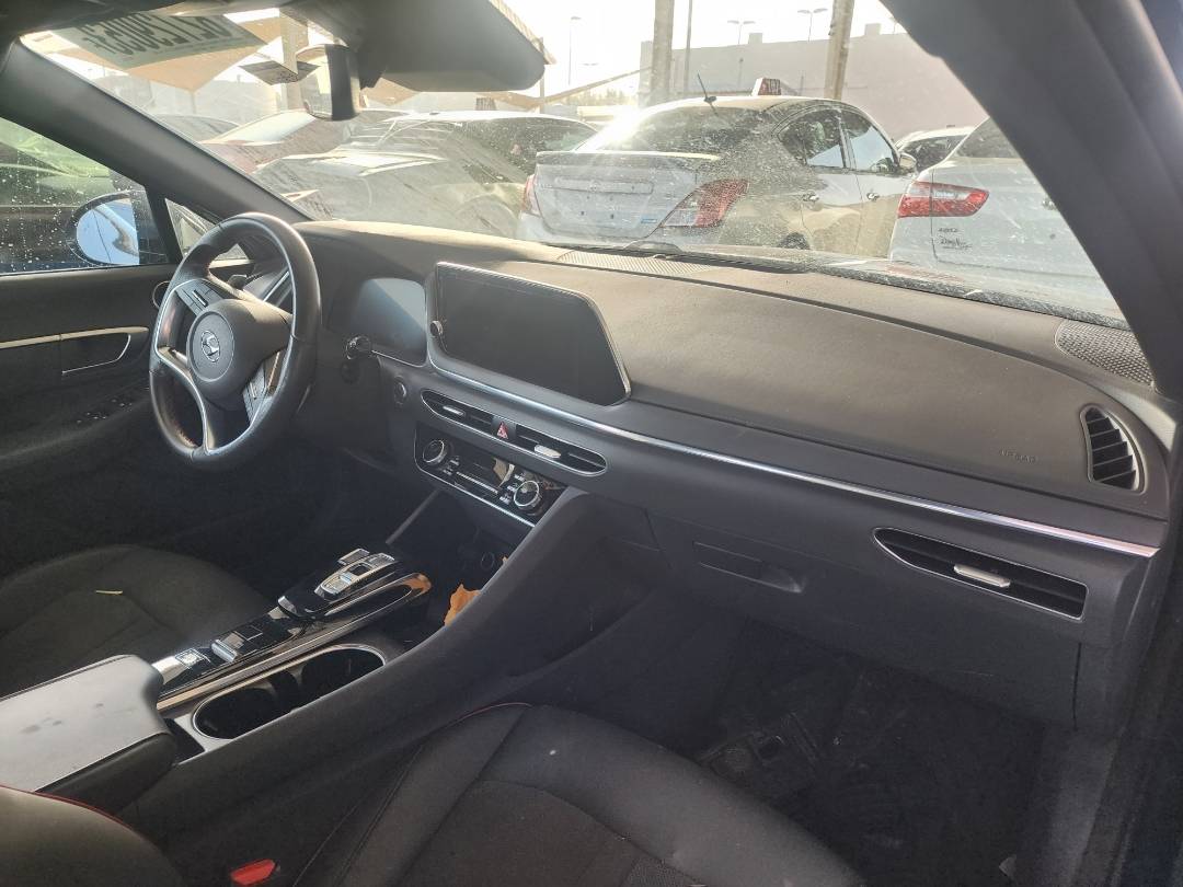 2020 HYUNDAI SONATA — 32872 Miles — Lot 82729053 - Marhaba Auctions Used Cars - Image 8