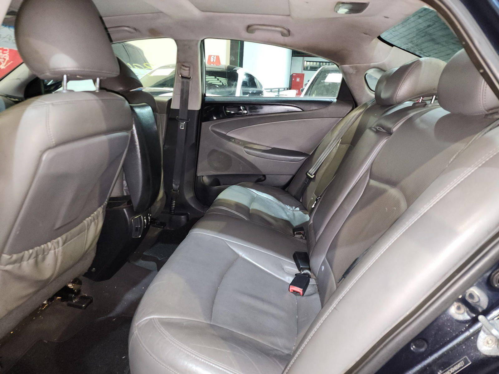 2013 HYUNDAI SONATA — 231885 Miles — Lot 39606991 — Al Quoz - Marhaba Auctions Used Cars - Image 9