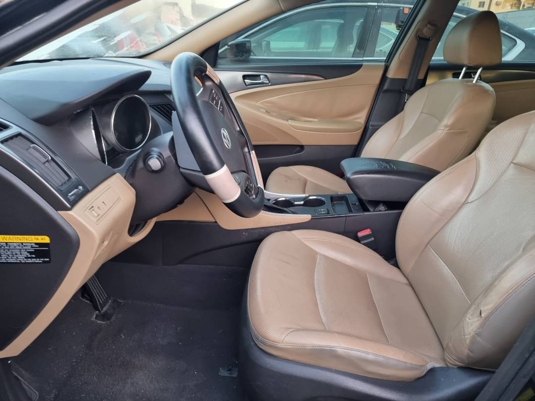 2012 HYUNDAI SONATA — 144122 KM — Lot 215487 — Ind. 12 - Marhaba Auctions Used Cars - Image 8