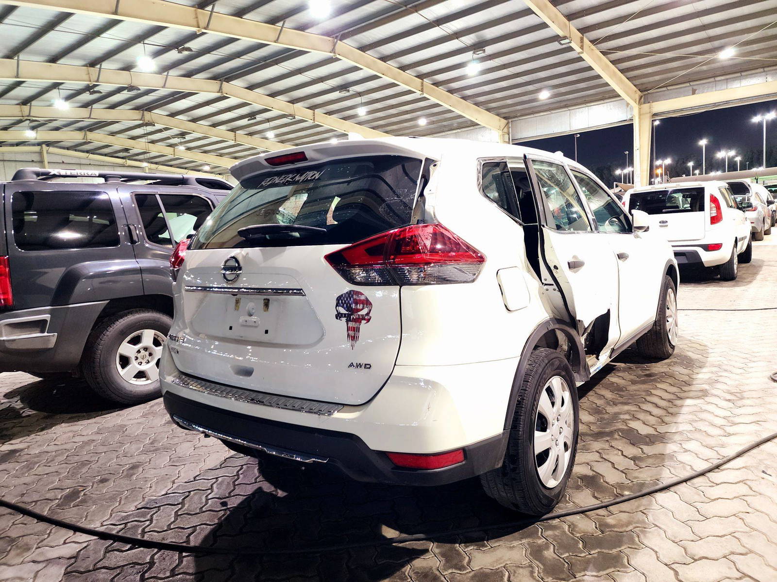 2020 NISSAN ROGUE — 118537 Miles — Lot MV9LC762528 — Souq - Marhaba Auctions Used Cars - Image 4