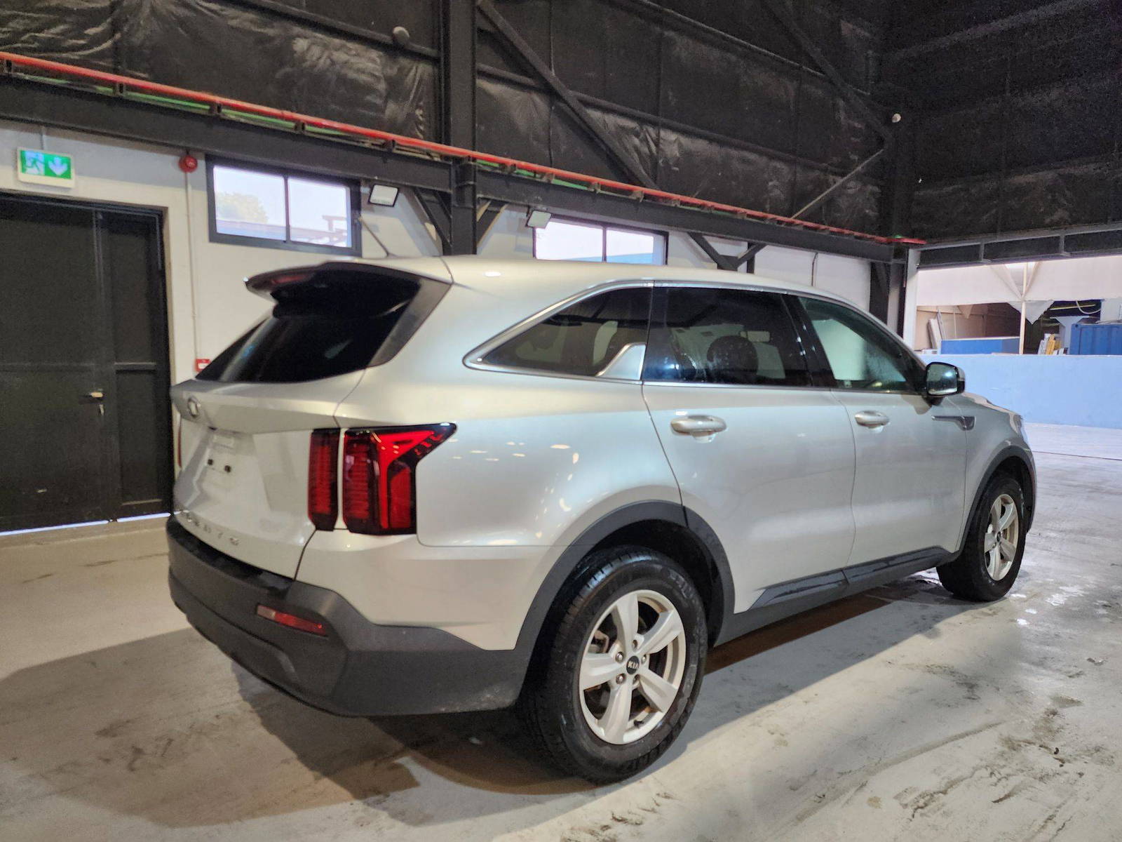 2021 KIA SORENTO — 119284 Miles — Lot 47164794 — Al Quoz - Marhaba Auctions Used Cars - Image 6