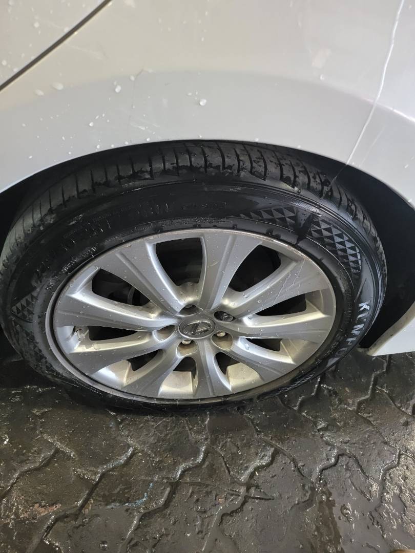 2013 LEXUS GS 250 — 140748 KM — Lot 000796 — Main - Marhaba Auctions Used Cars - Image 8