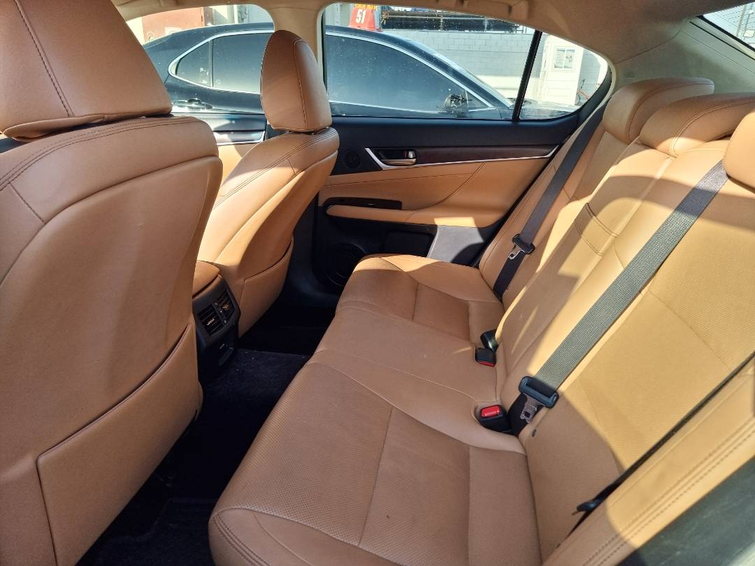 2013 LEXUS GS 350 — 145840 Miles — Lot 024248 — Ind. 12 - Marhaba Auctions Used Cars - Image 7