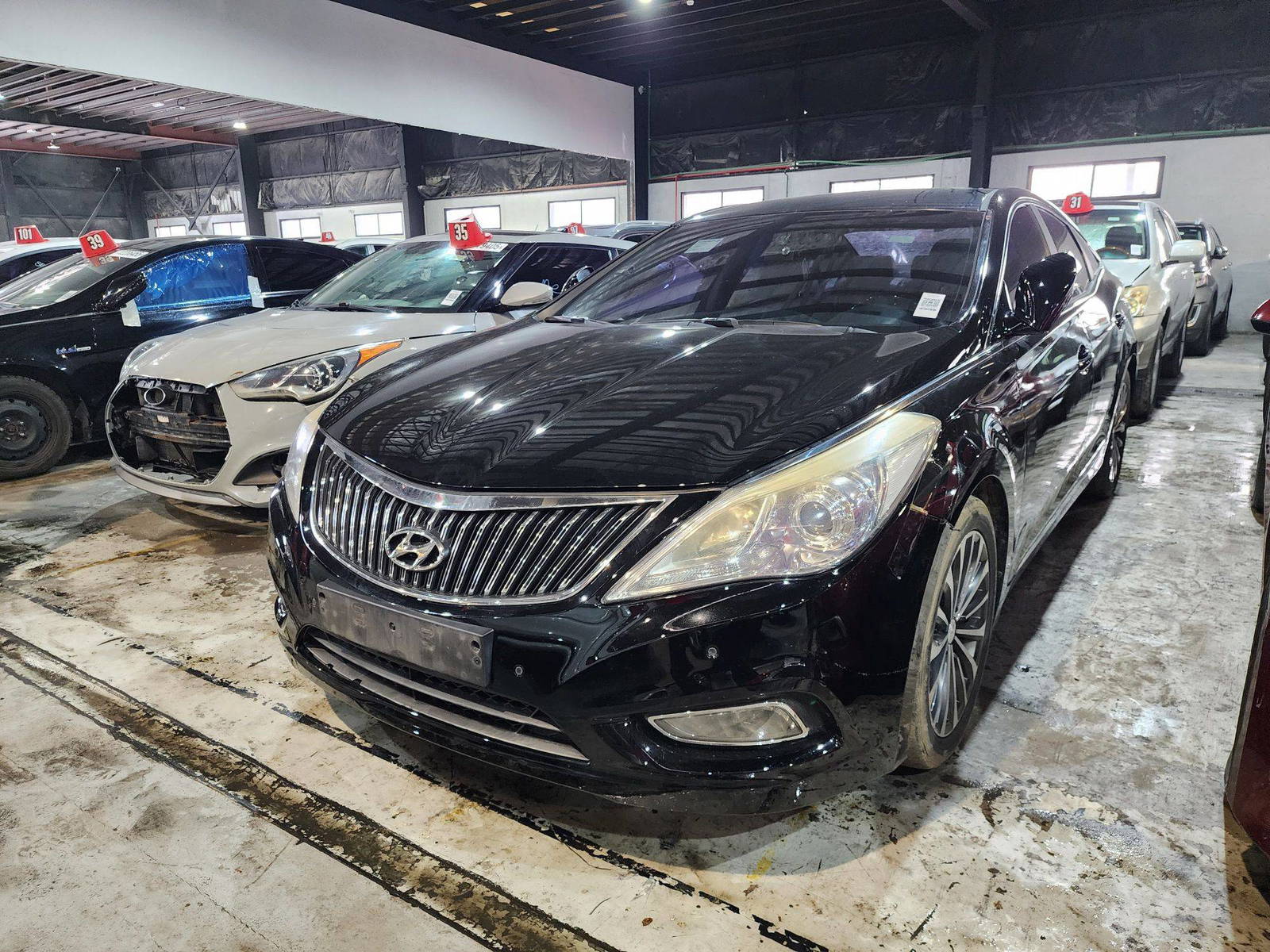 2014 HYUNDAI GRANDEUR — 285763 KM — Lot 370856 — Main - Marhaba Auctions Used Cars - Image 3