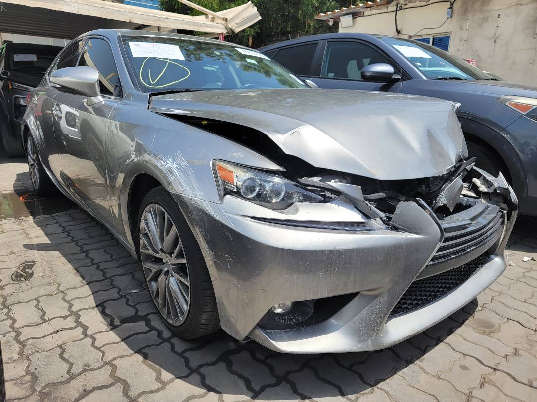 2015 LEXUS IS 250 — 185412 Miles — Lot 2F5051258 — Main - Marhaba Auctions Used Cars - Image 4