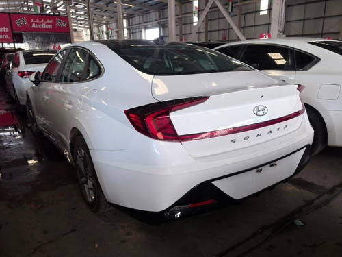 2020 HYUNDAI SONATA at Marhaba Auctions