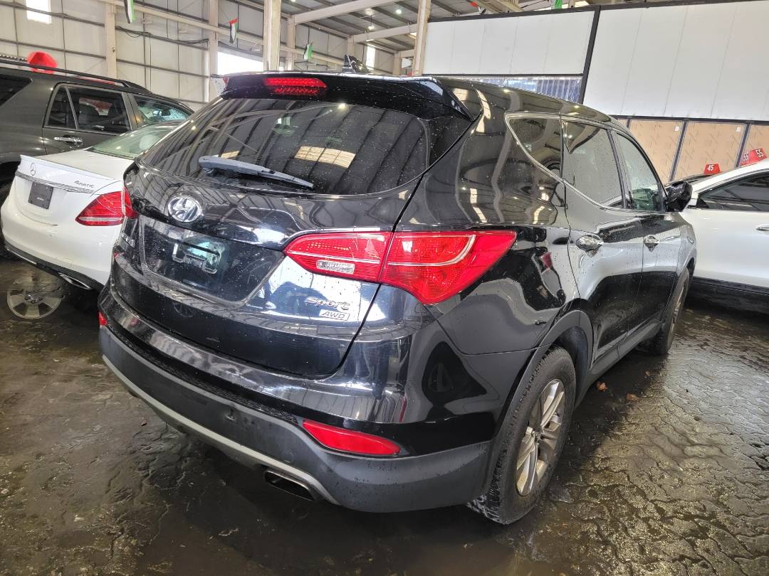 HYUNDAI SANTA FE 2016 - Marhaba Auction Used Cars - Image 3