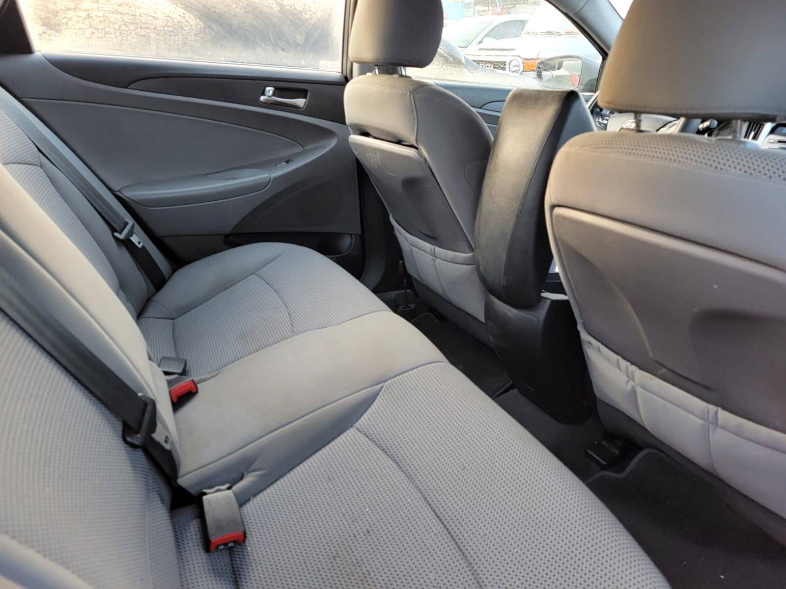 2011 HYUNDAI SONATA — 173732 Miles — Lot 69088833 - Marhaba Auctions Used Cars - Image 10