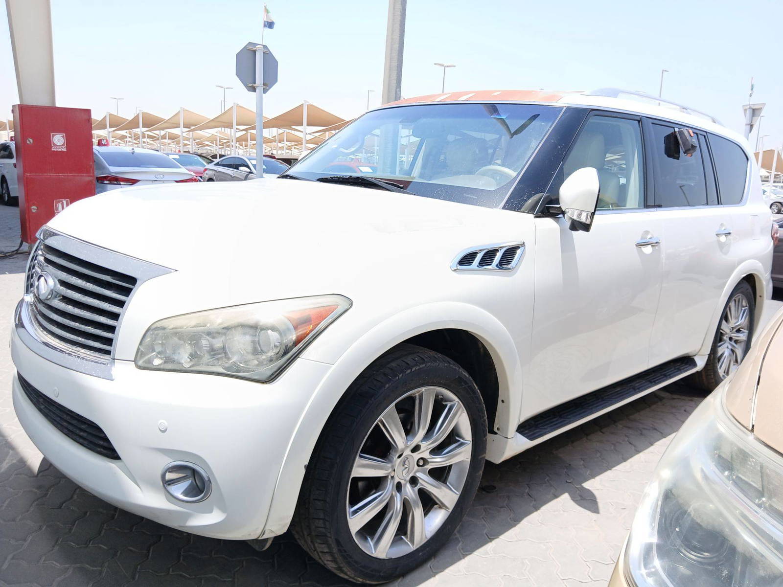 2013 INFINITI QX56 — 195130 Miles — Lot NE4D9060802 — Souq - Marhaba Auctions Used Cars - Image 5