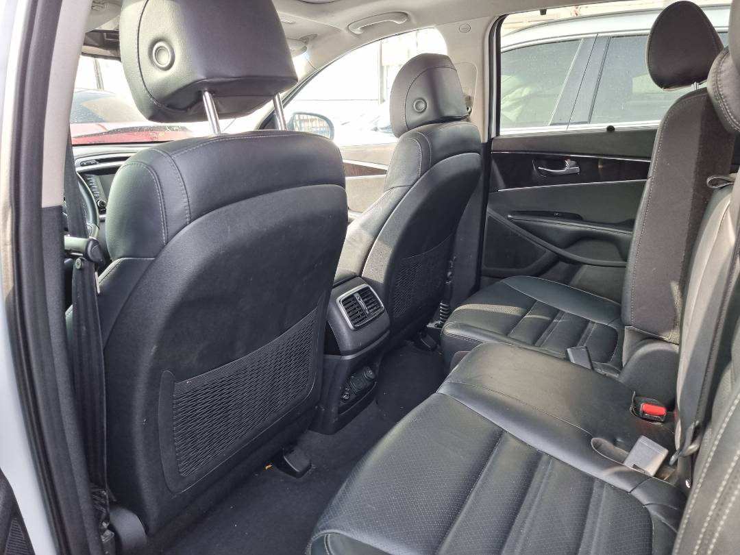 KIA SORENTO 2017 - Marhaba Auction Used Cars - Image 5