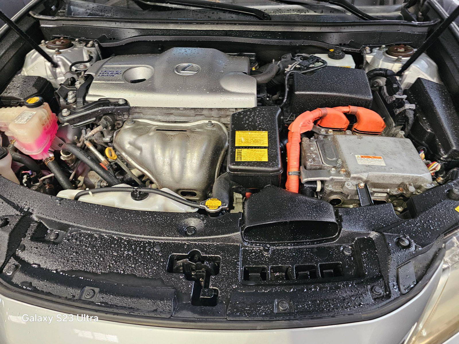 LEXUS ES 300H 2013 - Marhaba Auction Used Cars - Image 10