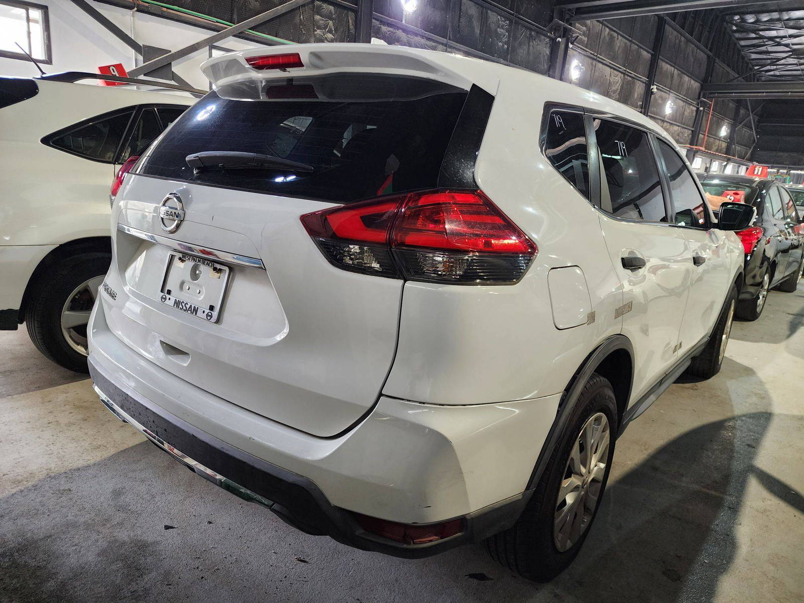 2017 NISSAN ROGUE — 84824 Miles — Lot 574979 — Al Quoz - Marhaba Auctions Used Cars - Image 6