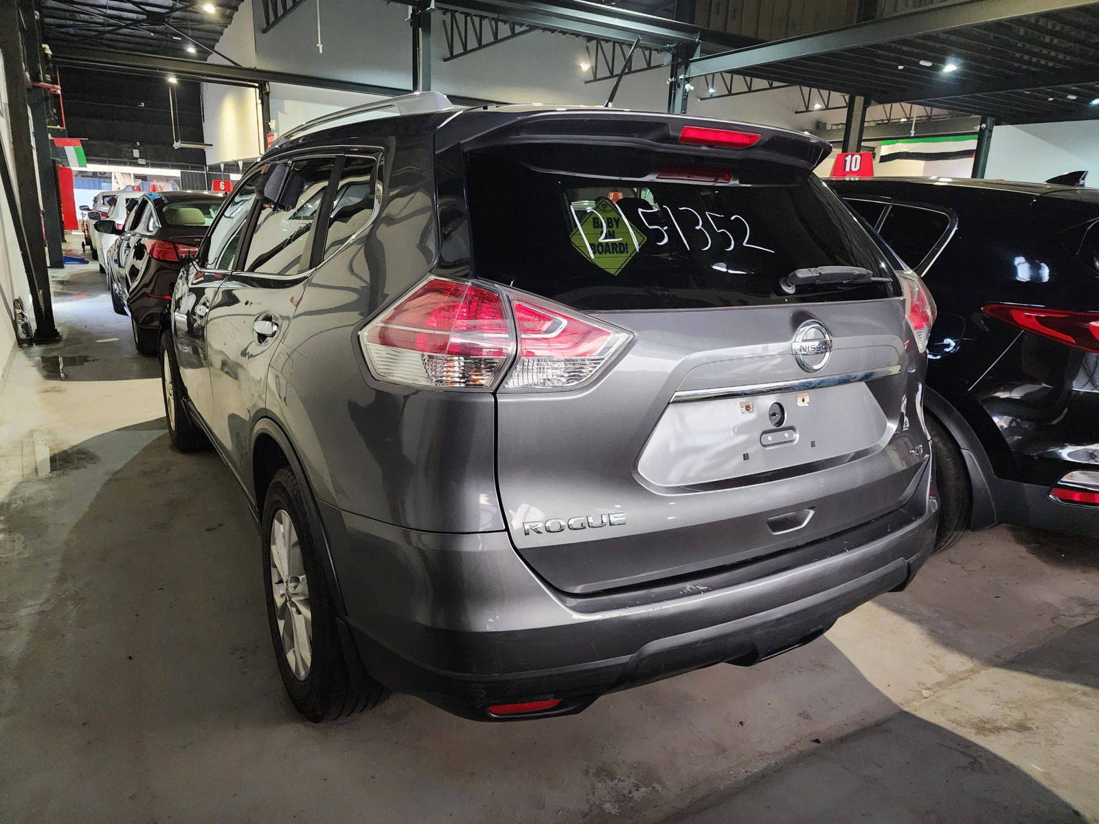 2016 NISSAN ROGUE — 166952 KM — Lot 12151352 — Al Quoz - Marhaba Auctions Used Cars - Image 11