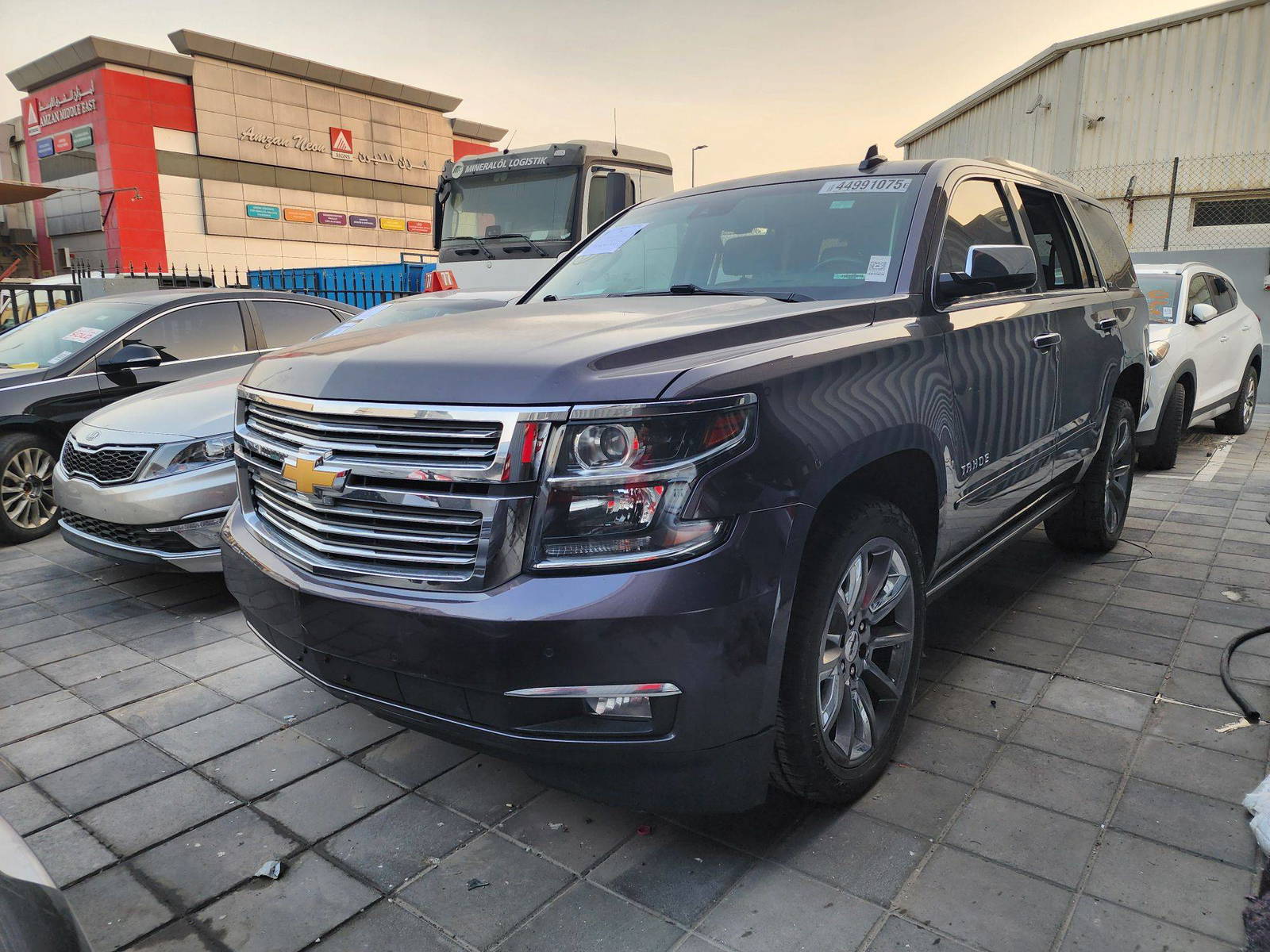 2015 CHEVROLET TAHOE — 157912 Miles — Lot 44991075 — Al Quoz - Marhaba Auctions Used Cars - Image 5