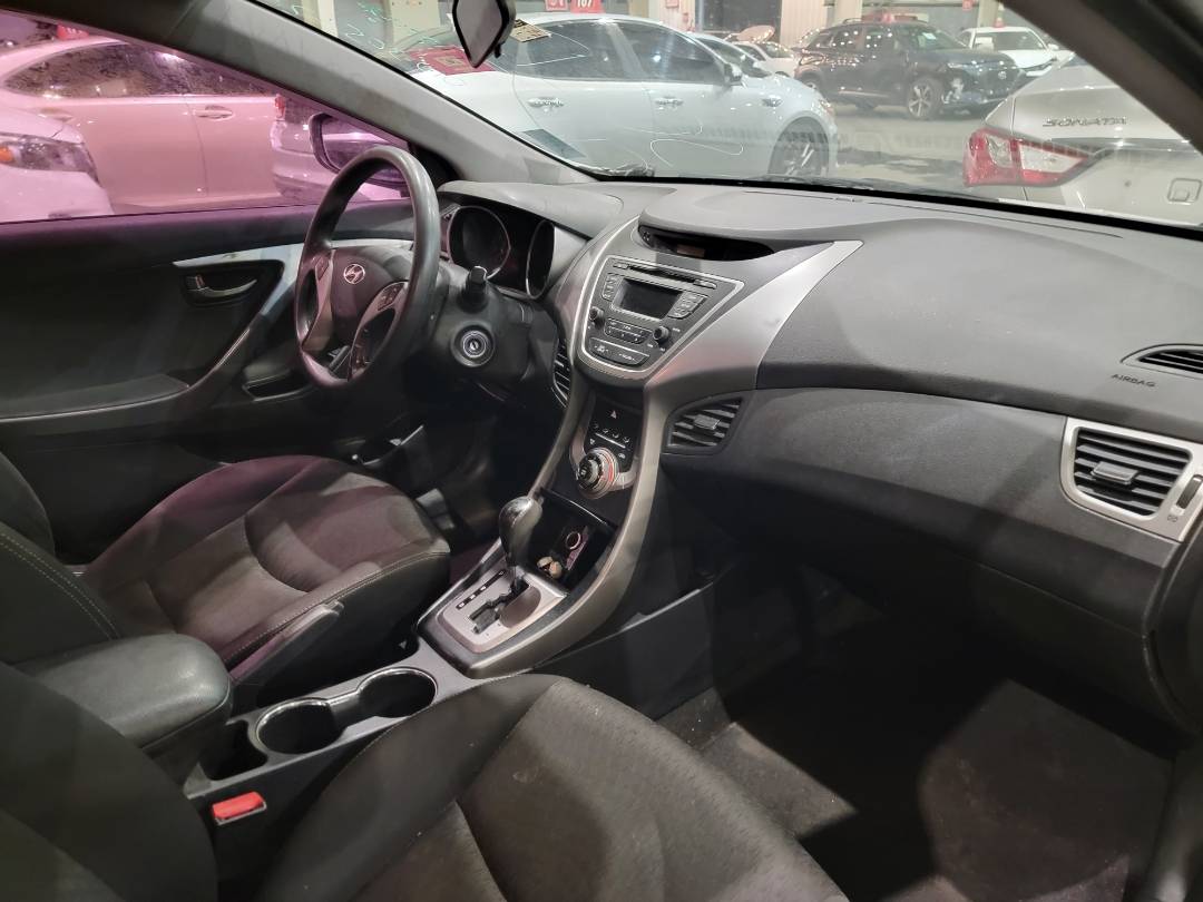 HYUNDAI AVANTE 2013 - Marhaba Auction Used Cars - Image 6