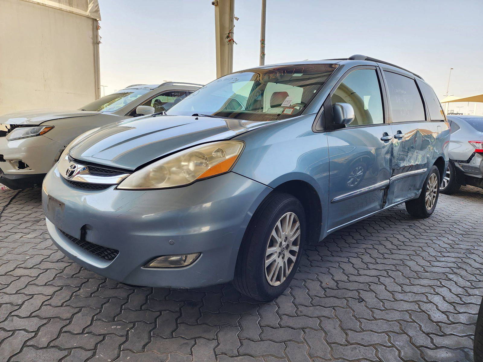 2009 TOYOTA SIENNA — 146148 Miles — Lot 39641773 — Souq - Marhaba Auctions Used Cars - Image 5