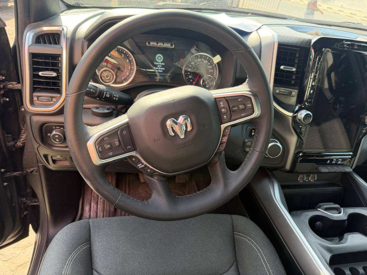 2025 DODGE RAM 1500 — 18234 KM — Lot 600681 — Main - Marhaba Auctions Used Cars - Image 8