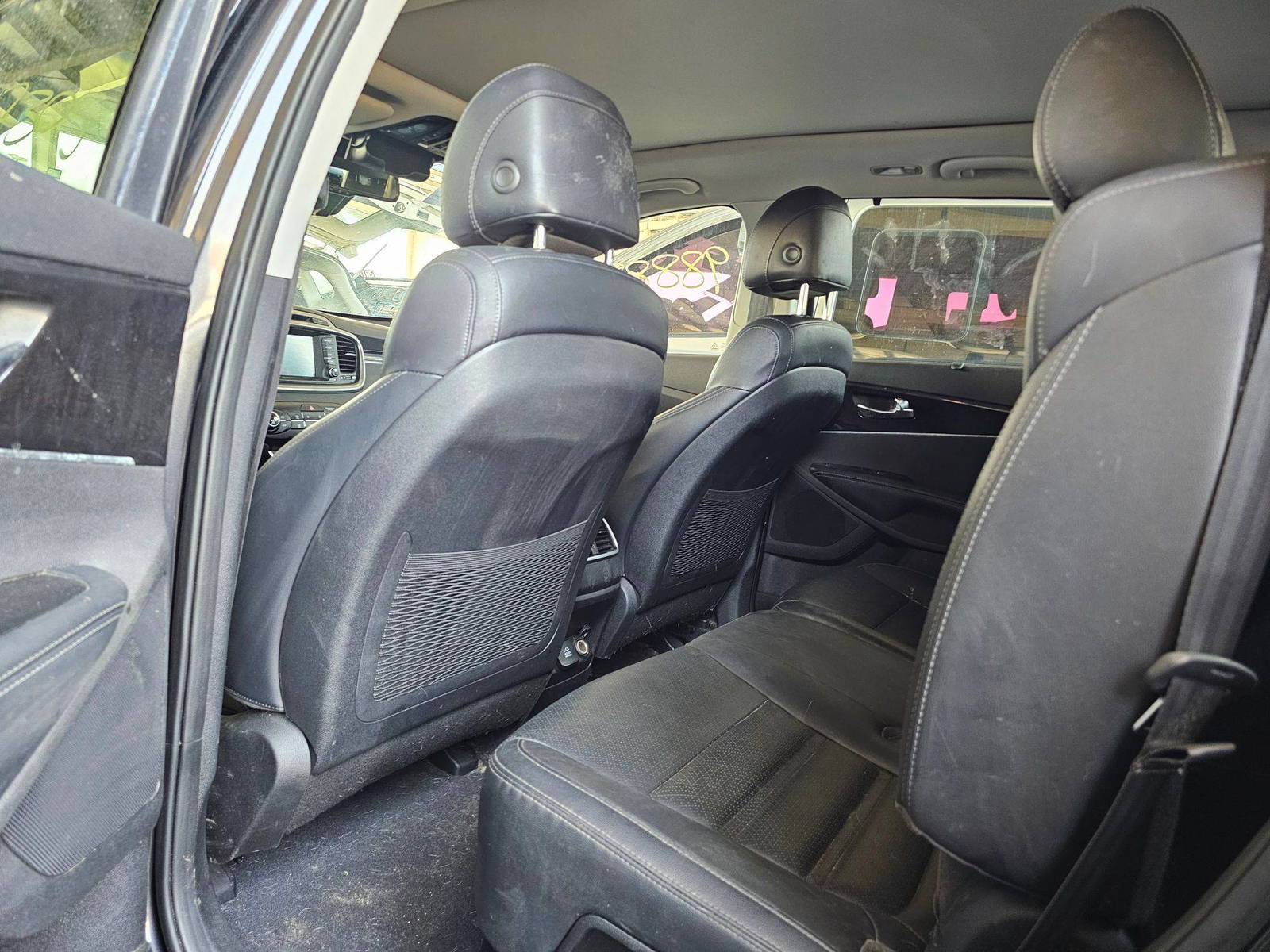 KIA SORENTO 2017 - Marhaba Auction Used Cars - Image 6