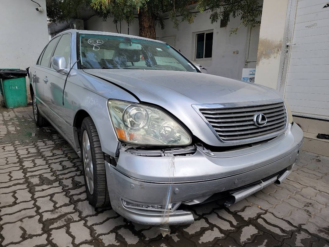 2005 LEXUS LS 430 — 222628 Miles — Lot 655000424 — Main - Marhaba Auctions Used Cars - Image 4