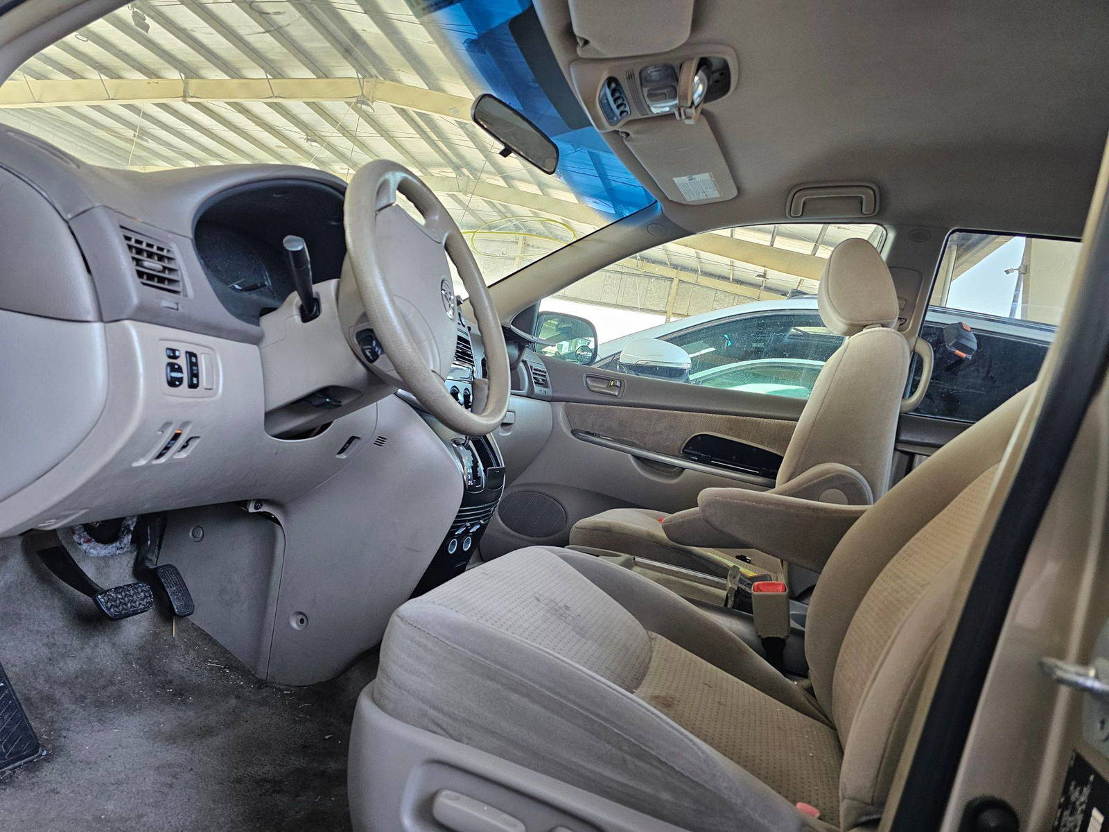 TOYOTA SIENNA 2007 - Marhaba Auction Used Cars - Image 7