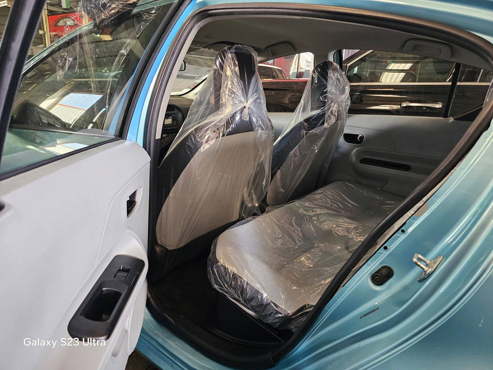 TOYOTA PRIUS C 2012 - Marhaba Auction Used Cars - Image 7