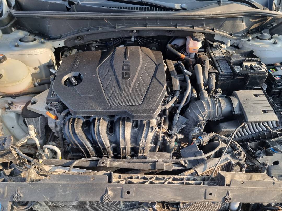 HYUNDAI TUCSON 2022 - Marhaba Auction Used Cars - Image 9