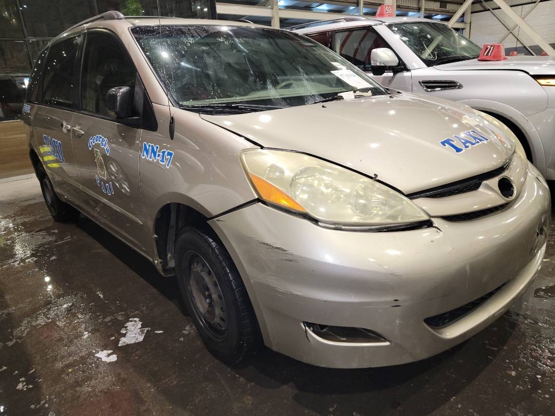 2006 TOYOTA SIENNA — 244079 Miles — Lot 37762926 - Marhaba Auctions Used Cars - Image 5