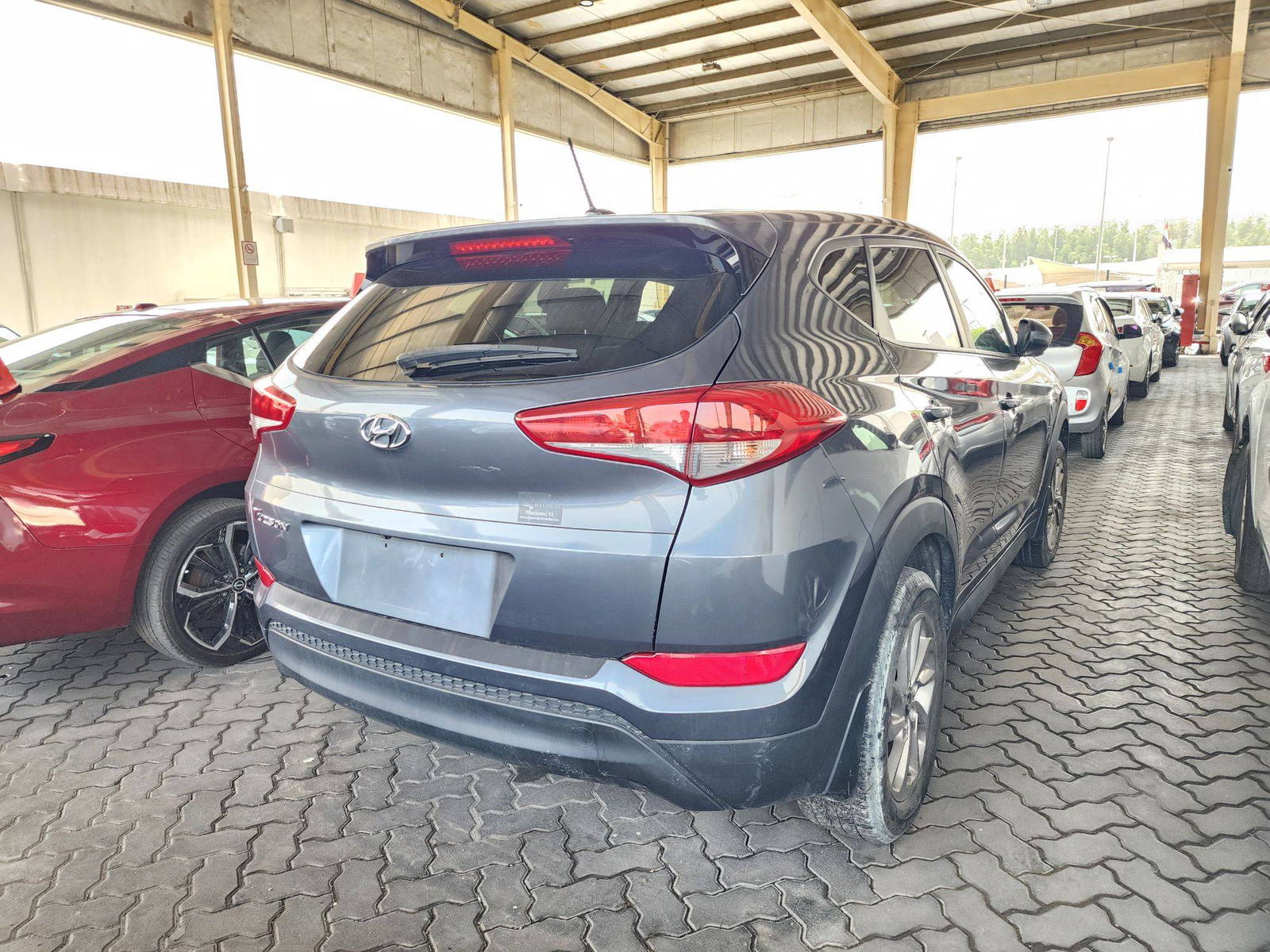 2017 HYUNDAI TUCSON — 120029 Miles — Lot 1358122 — Souq - Marhaba Auctions Used Cars - Image 3