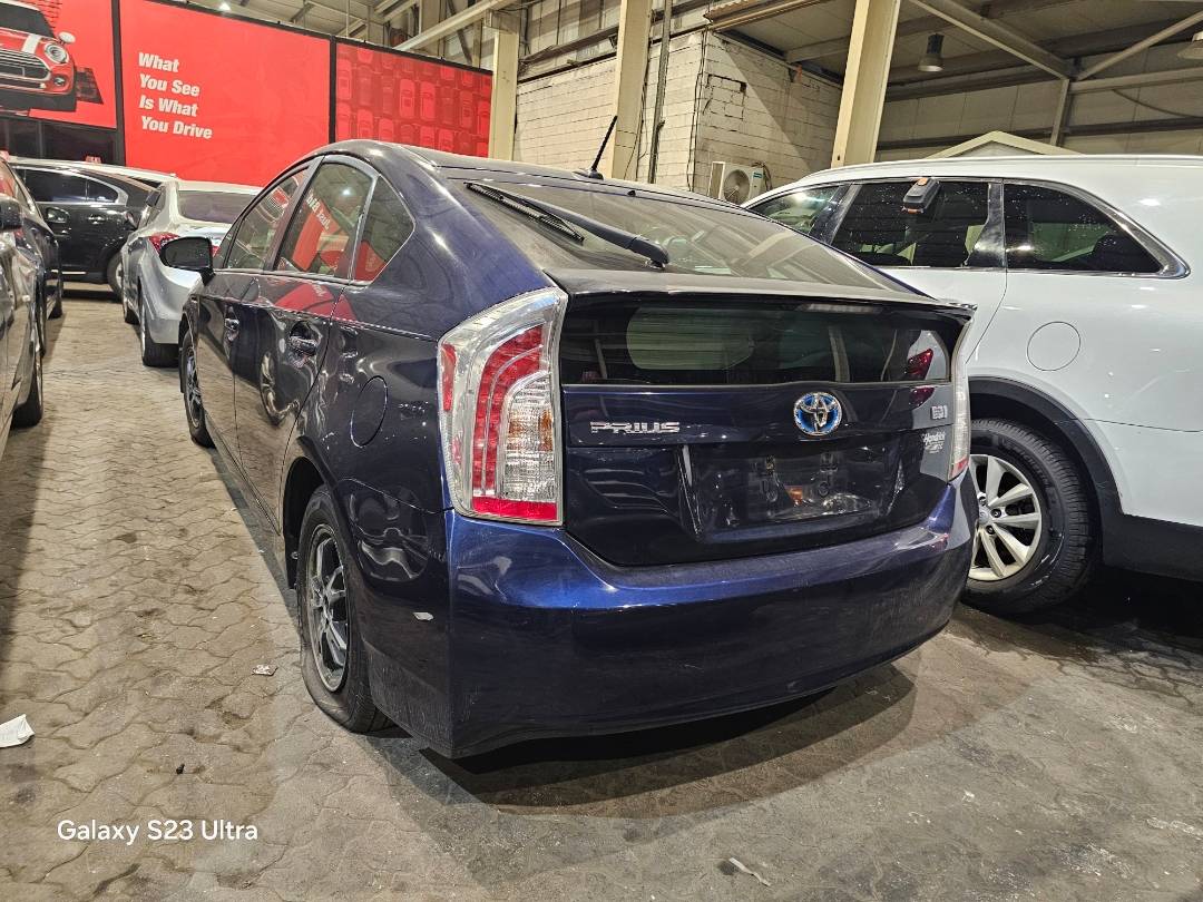 2015 TOYOTA PRIUS — 252278 Miles — Lot 0F1896957 — Ind. 12 - Marhaba Auctions Used Cars - Image 3