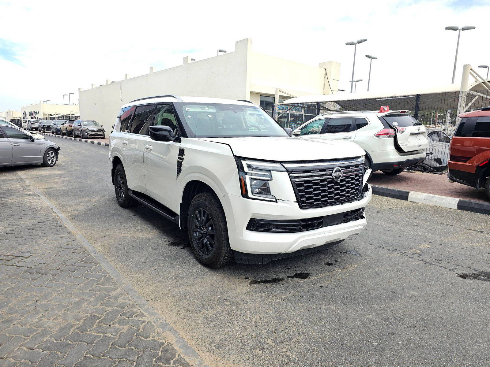 NISSAN ARMADA 2025 - Marhaba Auction Used Cars - Image 6