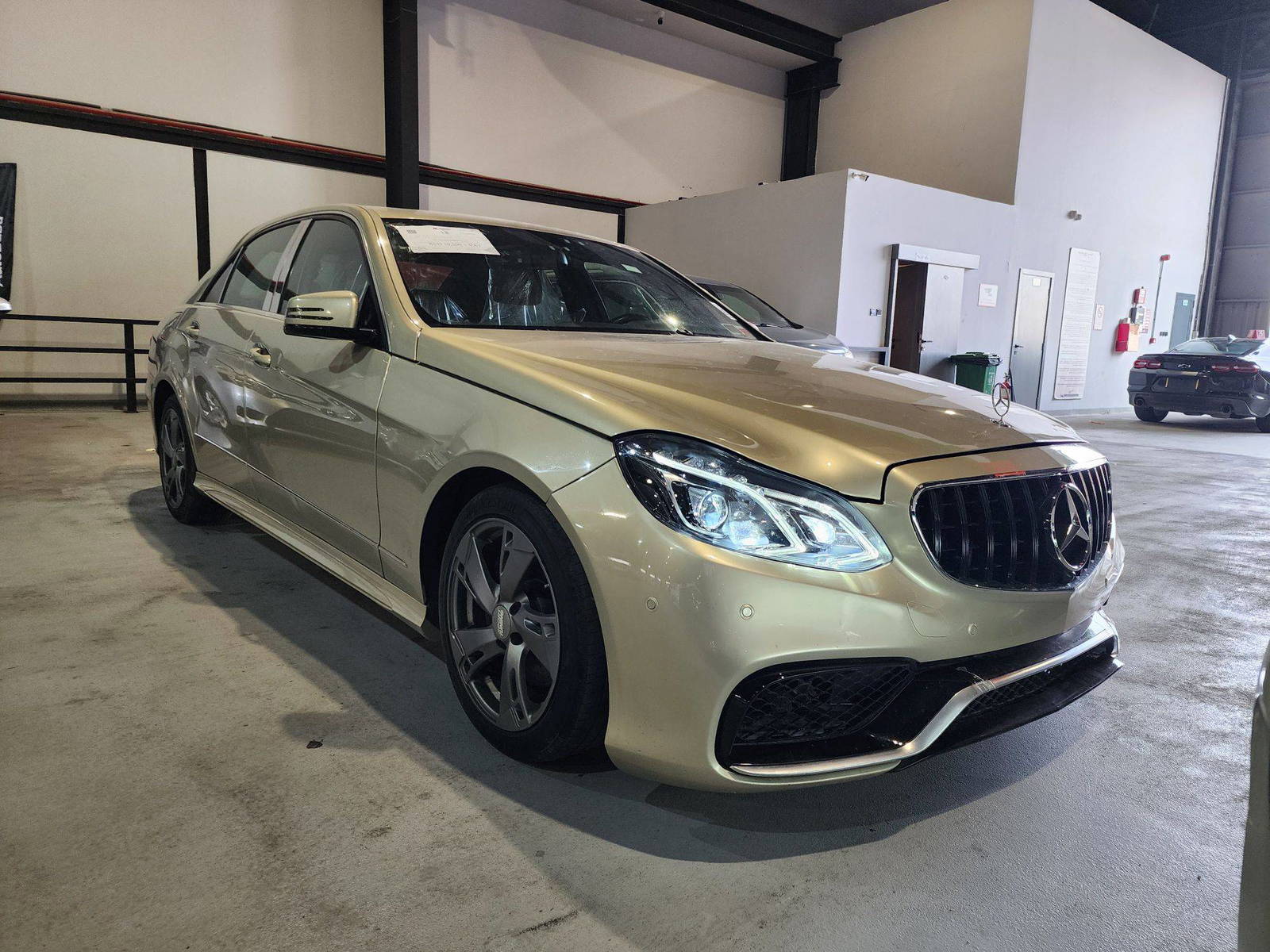 2010 MERCEDES BENZ E 350 — 136520 Miles — Lot 55431 — Main - Marhaba Auctions Used Cars - Image 3