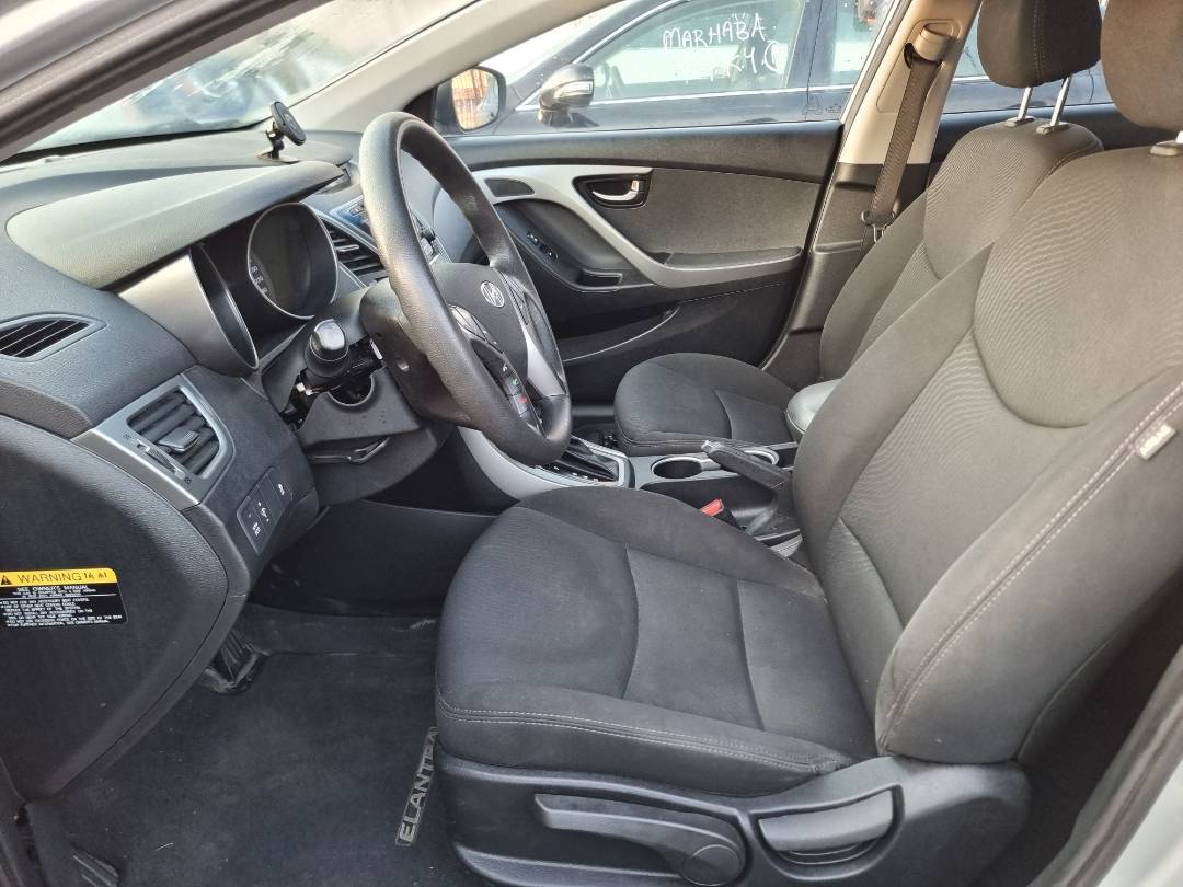 2015 HYUNDAI ELANTRA — 213682 KM — Lot 556223 — Ind. 12 - Marhaba Auctions Used Cars - Image 8