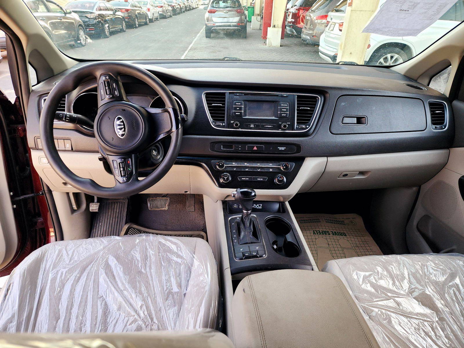 2016 KIA SEDONA — 71040 Miles — Lot B5C17G6094219 — Souq - Marhaba Auctions Used Cars - Image 7