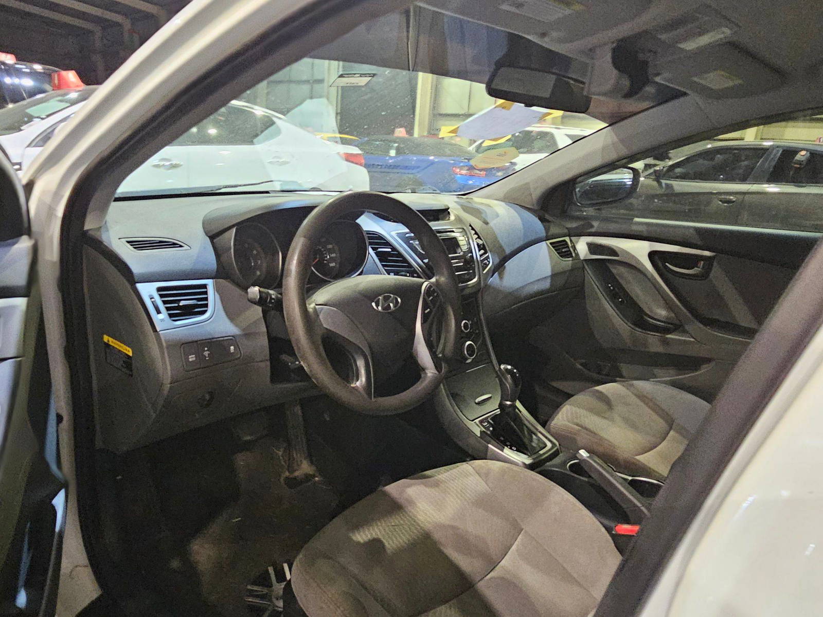 HYUNDAI ELANTRA 2015 - Marhaba Auction Used Cars - Image 8