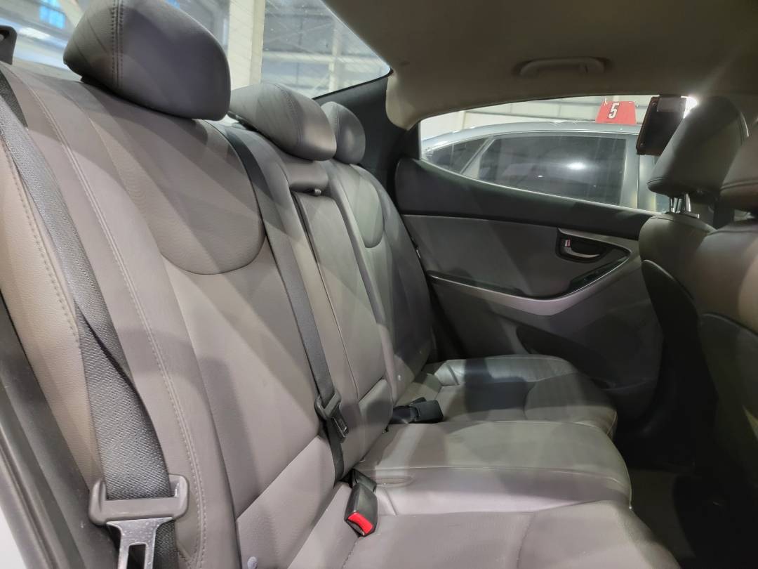 2013 HYUNDAI ELANTRA — 162496 Miles — Lot 38640725 — Main - Marhaba Auctions Used Cars - Image 4