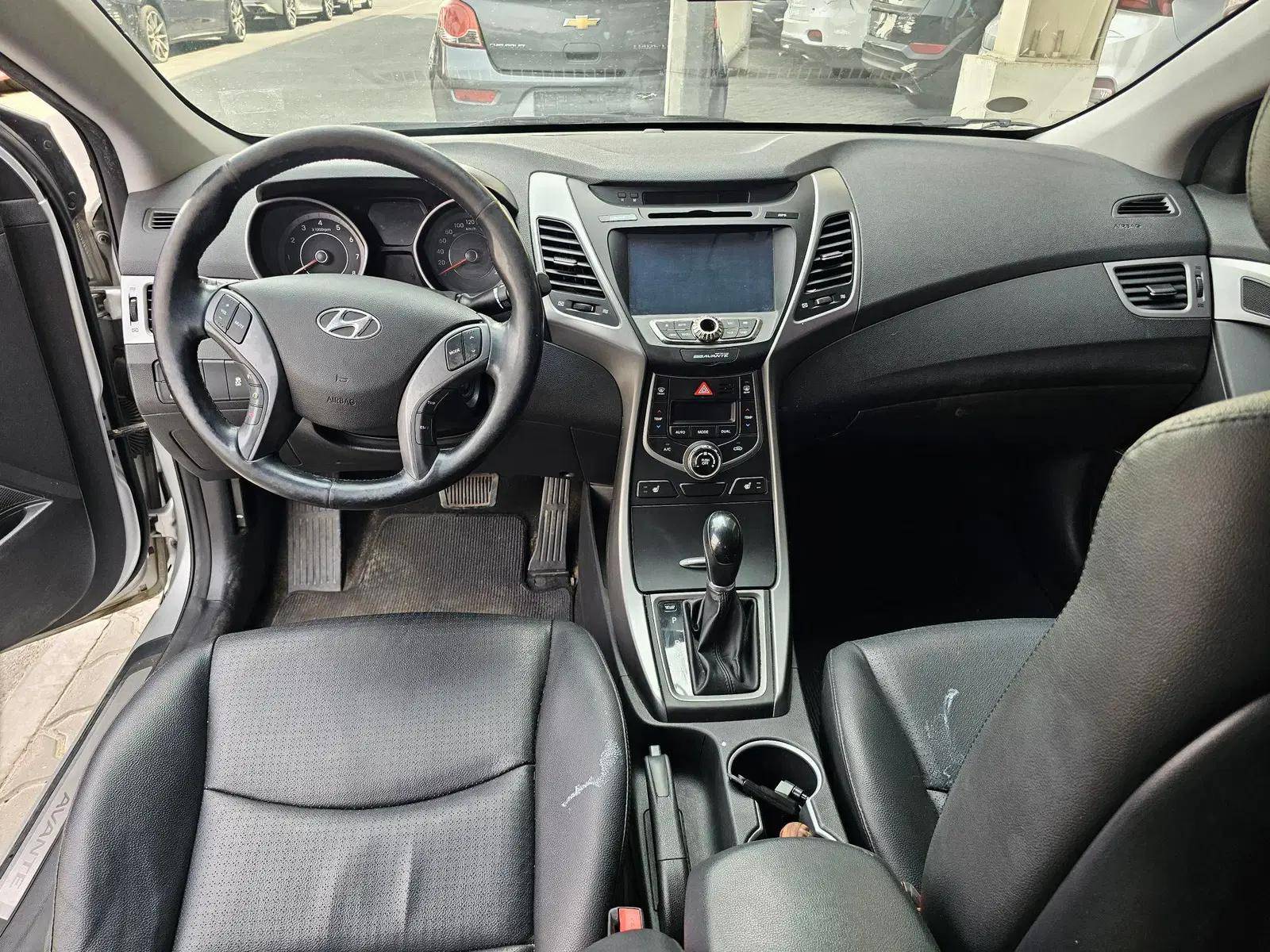 2015 HYUNDAI AVANTE — Lot BFU320420 - Marhaba Auctions Used Cars - Image 7