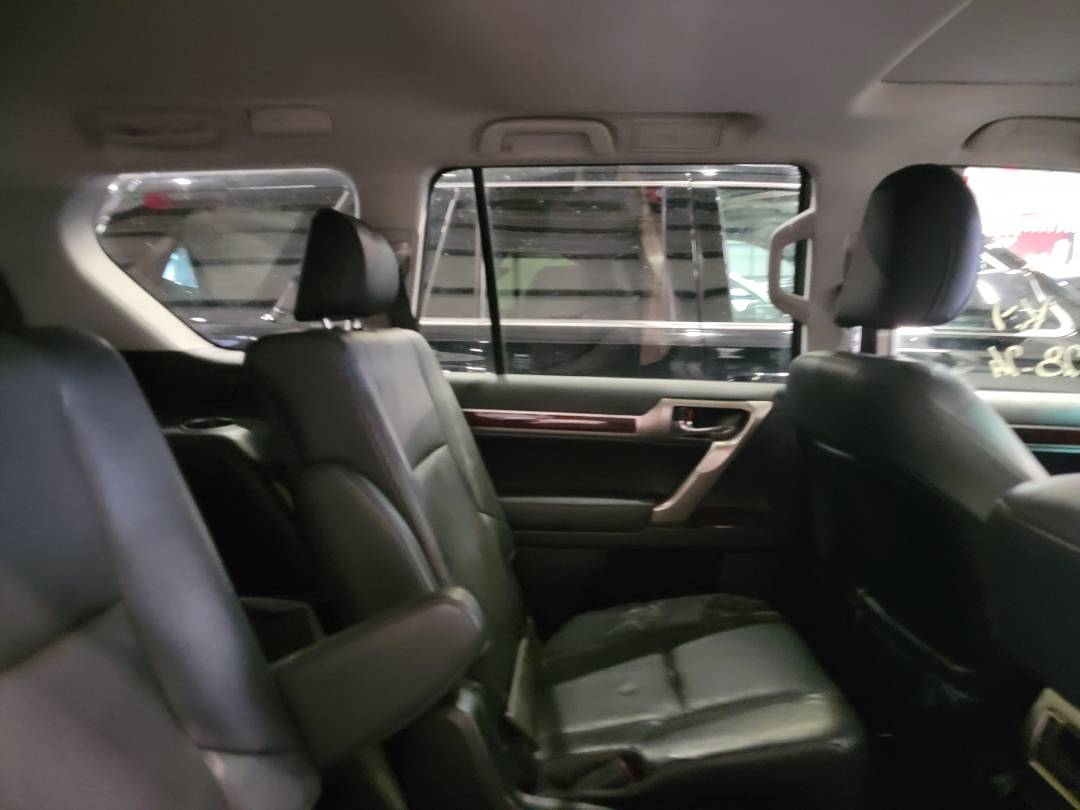 2019 LEXUS GX 460 — 71717 Miles — Lot 71917474 — Main - Marhaba Auctions Used Cars - Image 7