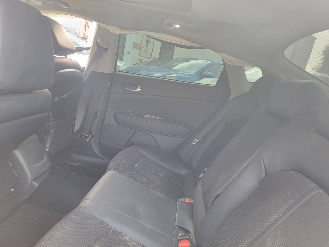 2019 KIA OPTIMA — 111223 Miles — Lot KG364875 — Souq - Marhaba Auctions Used Cars - Image 7