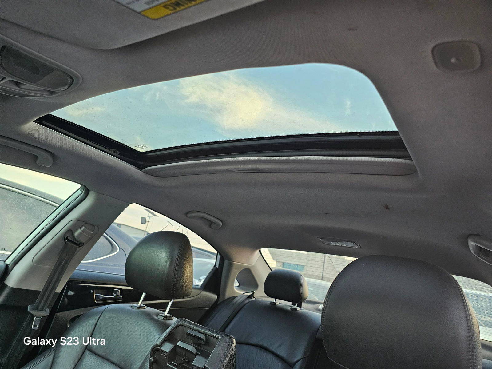 HYUNDAI SONATA 2011 - Marhaba Auction Used Cars - Image 9